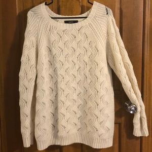 SOLD-Oversized White/Cream Sweater